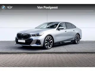 BMW i5 Sedan eDrive40 84 kWh | M-Sport Pro | Bowers & Wilkins | Trekhaak | Panoramadak | Driving Ass
