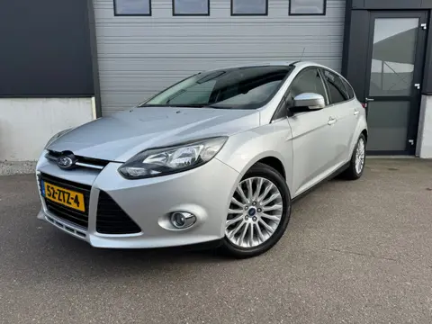 Ford Focus 1.0 EcoBoost Titanium / Cruise / Parkeersensoren