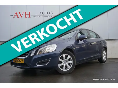 Volvo S60 2.0T Intro Edition
