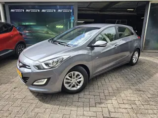 Hyundai I30 1.6 GDI Business Edition | 1E EIGENAAR | 12MND GARANTIE | NAVI | CAMERA | CRUISE | AIRCO