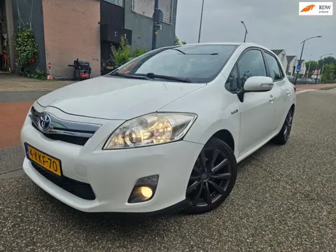 Toyota Auris Wij hebben nog goede Hybride Toyota`s>> drOranjeSnor