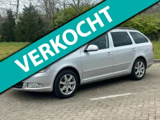 Skoda Octavia Combi 1.2 TSI Tour Business Line 2012 6-bak! Dealer onderhouden! goed rijdend! Ruime a
