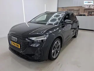 Audi Q4 e-tron S-LINE edition 77 kWh SOH97% MATRIXLED|STOELVRM|CAMERA|VIRTUAL.DASH|CRUISE|PARK.ASSIS