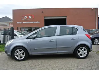 Opel Corsa 1.4-16V Enjoy airco apk 20-02-2027 inruil mogelijk nap