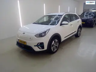 Kia E-Niro DynamicLine 39 kWh ORG NL 1e EIG DEALEROND BINNEKORT VERWACHT