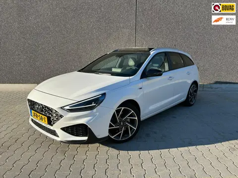 Hyundai I30 1.5 T-GDi MHEV N-Line Sky | AUTOMAAT | TREKHAAK | PANO | A.CAMERA | STOEL/STUURVERWARMIN