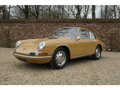 Porsche 911 Urmodell 2.0 SWB "Passionate restoration" Passionate "Bare metal" restoration by marque 