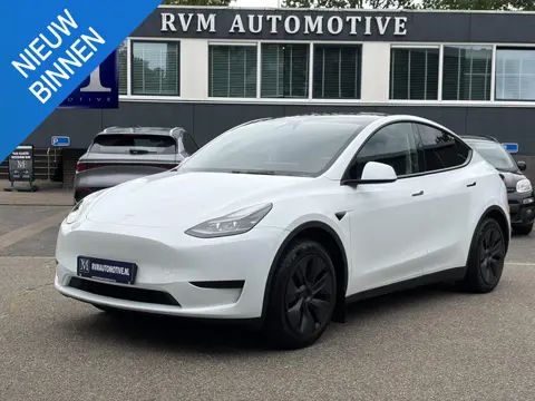 Tesla Y Long Range RWD 75 kWh SOH 97% |26.000KM! | AFNEEMBARE TREKHAAK| RESTERENDE ALGEMENE FABRIEKS