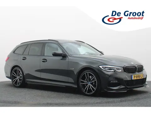 BMW 3 Serie Touring 330e Business Edition Plus M-sport Panoramadak, M-Sportstoelen, Carbon, Camera, 