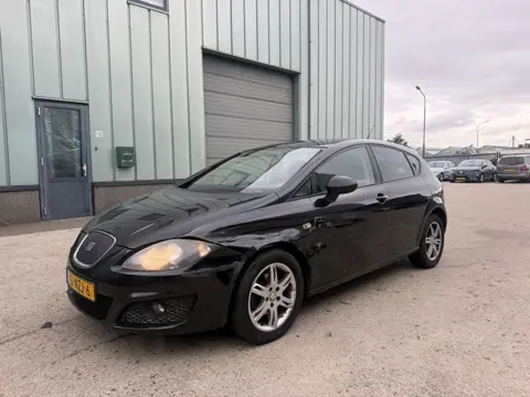SEAT Leon 1.6 TDI Eco. Bnsline 2011 EURO5 schade scherm