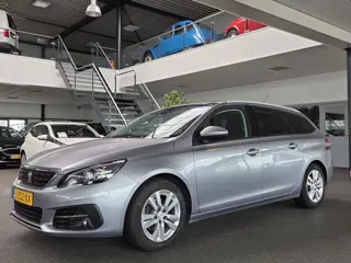 Peugeot 308 SW 1.2 PureTech Blue Lease Executive / Nieuwe Distributieriem / Panoramadak, Airco, PDC,