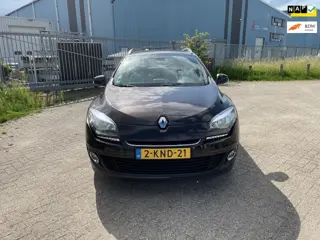 Renault Mégane Estate 1.2 TCe Expression Loopt niet mooi de Motor !!!