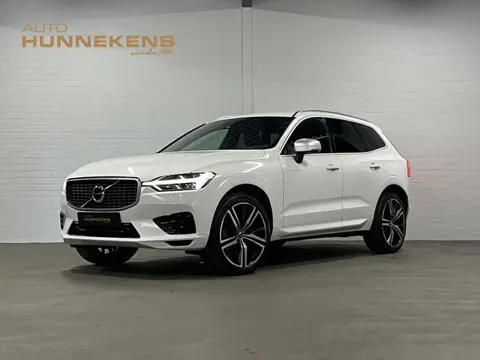 Volvo XC60 2.0 T5 R-Design Trekhaak | Cruise control | Keyless entry | Camera | Carplay | Lane assis