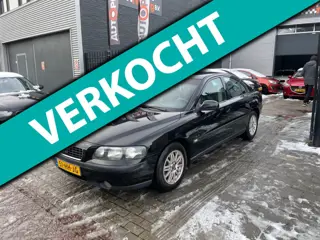 Volvo S60 2.4 3e Eigenaar! Trekhaak Airco PDC NAP APK