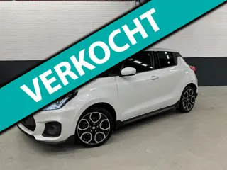 Suzuki Swift 1.4 Sport / Navi / Carplay / Camera / Sportstoelen / Stoelverwarming