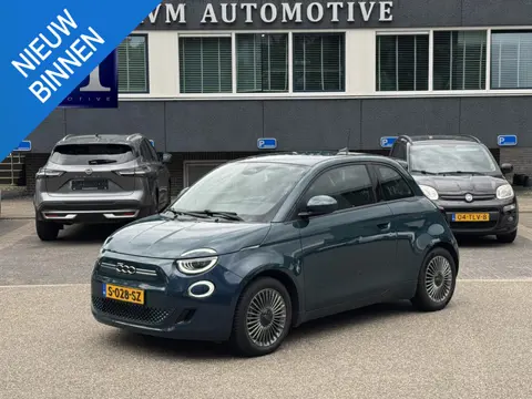 Fiat 500 RED 42 kWh SOH 92% | NAVIGATIE | AIRCO CLIMATE CONTROL | CRUISE CONTROL | DEALER ONDERHOUDE
