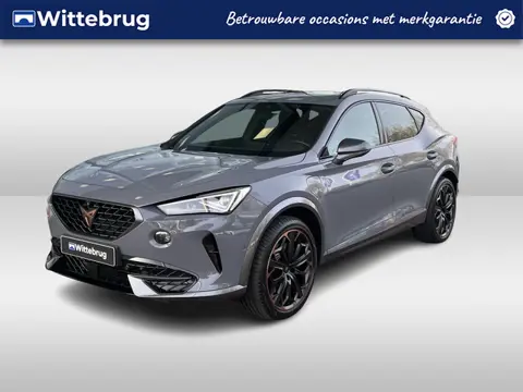 CUPRA Formentor 1.4 e-Hybrid VZ Black Edition / Panorama dak / Leder / Zwenkbare trekhaak / Memory /