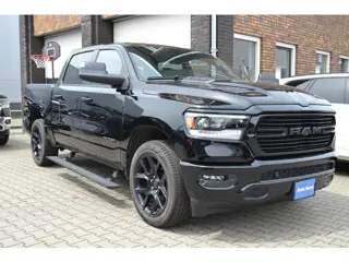 Dodge RAM 1500 5.7 V8 4x4 Crew Cab Sport Vol opties, Panoramadak, 360 camera