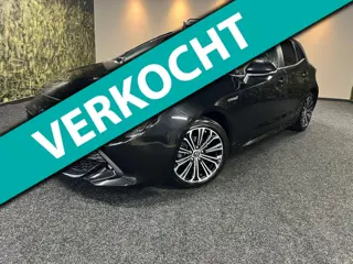 Toyota Corolla 1.8 Hybrid First Edition-Camera-Navi-Cruise-CarPlay