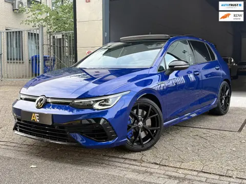Volkswagen Golf 8 R 2.0 TSI 4Motion 320PK PERFORMANCE Akra Led Cam
