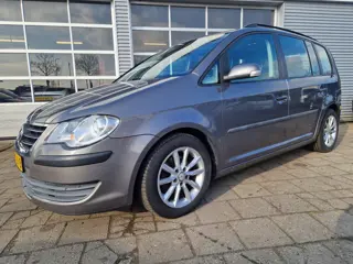 Volkswagen Touran 1.9 TDI Trendline BlueMotion