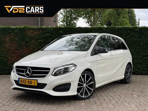 Mercedes-Benz B-klasse 200 Night Edition | LED | Ambiance |