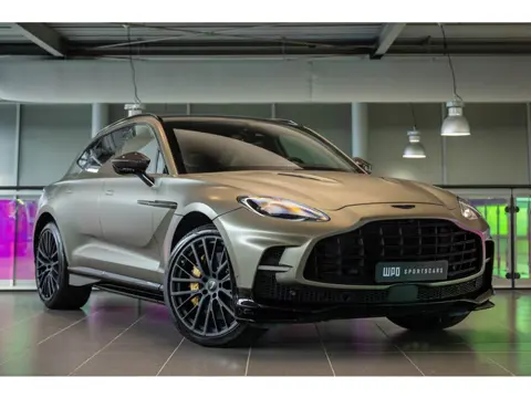 Aston Martin DBX 4.0 V8 707