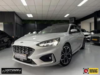 Ford Focus 1.5 EcoBoost ST-Line AUT. PANO LANE ACC