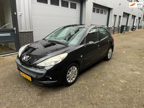 Peugeot 206 + 1.4 Sportium! AIRCO! CRUISE! BOEKJES! NW DISTR