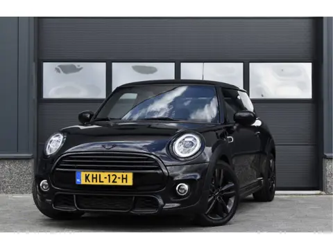 MINI 3-deurs 1.5 Cooper JCW pakket Carplay - Union Jack Lights - Black on Black