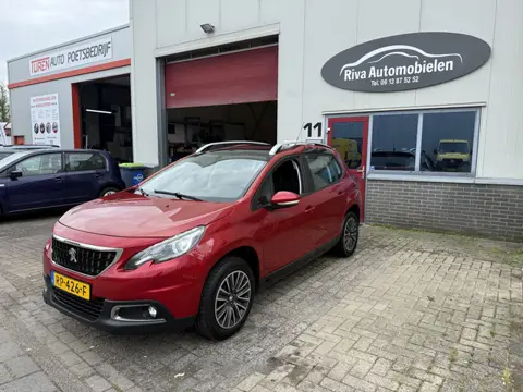 Peugeot 2008 1.2 PureTech Blue Lion (bj 2018)