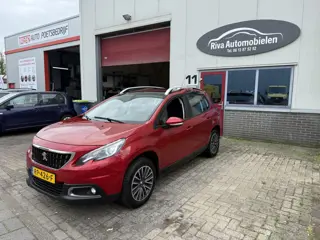 Peugeot 2008 1.2 PureTech Blue Lion (bj 2018)