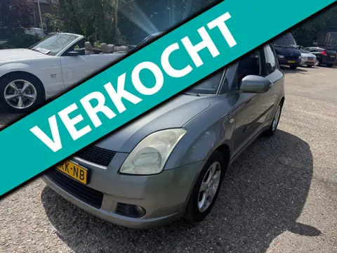 Suzuki Swift 1.5 Exclusive auto is netjes met airco met nieuwe apk