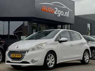 Peugeot 208 1.4 VTi ALLURE 5DRS 137D.KM AIRCO LED LMV
