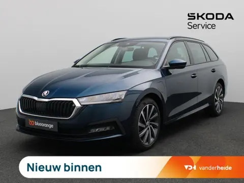 Skoda Octavia Combi 1.4 TSI iV PHEV Business Edition 204PK DSG SOH 97%, Achteruitrijcamera, Adaptiev