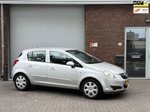 Opel Corsa 1.4-16V Business|AIRCO|NIEUWE APK|CRUISE