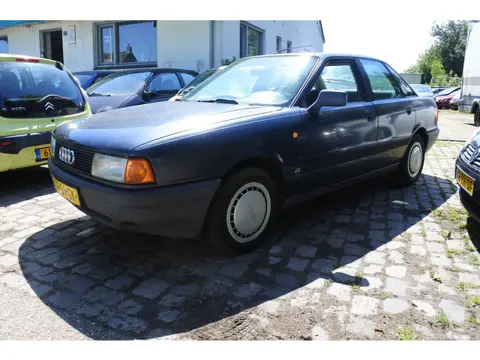 Audi 80 1.8 S 4 drs apk tot 7-3-2027 normaal rijdend