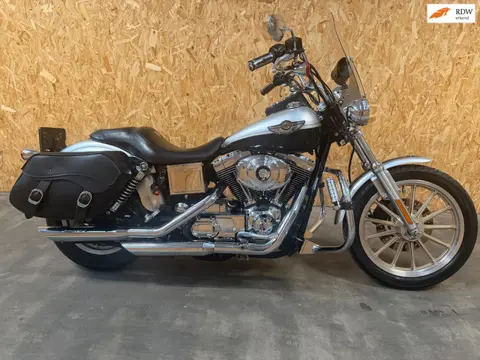 Harley Davidson Low Rider 100th 2004 carberateur