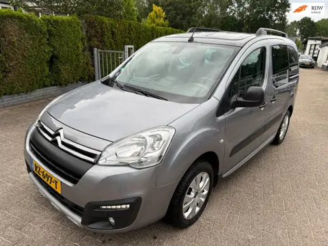 Citroen Berlingo 1.2 5-DRS XTR MULTISPACE ECC CRUISE NAVI PANO CAMERA TREKHAAK NAP