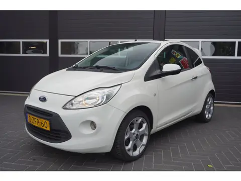 Ford Ka 1.2 Titanium Airco/Panoramadak