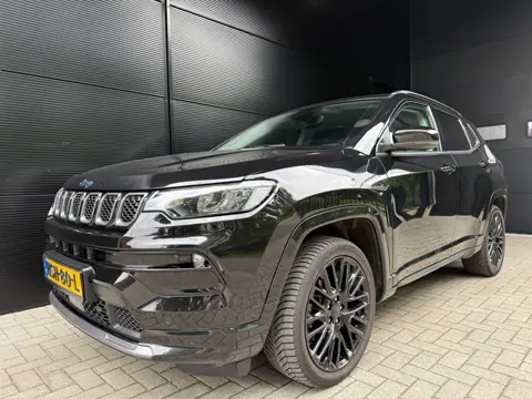 Jeep Compass 4xe 240 Plug-in Hybrid Electric S (bj 2022)