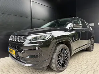 Jeep Compass 4xe 240 Plug-in Hybrid Electric S (bj 2022)