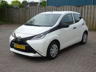 Toyota Aygo 1.0 VVT-i x-fun Airco, elektrische ramen, centrale vergrendeling, enz.