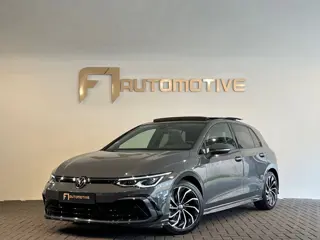 Volkswagen Golf 1.5 eTSI R-Line Pano|Keyless|Camera|IQ|Sfeer