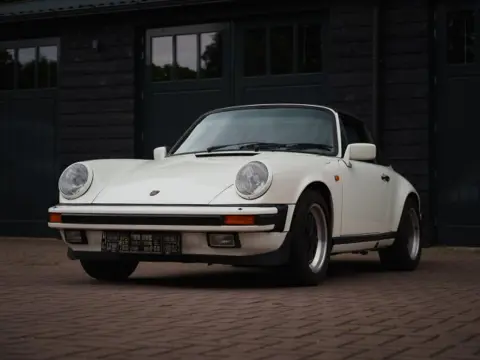 PORSCHE 911 SC Targa - 3.2L - Grandprixweiss - Just Arrived! 