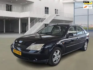 Ford Mondeo 2.0-16V Ghia