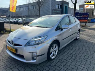 Toyota Prius 1.8 - LEDER - CAMERA - DEALER ONDERHOUDEN !
