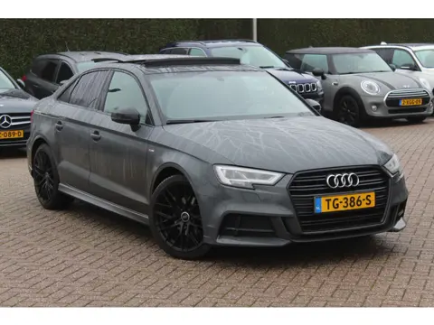 Audi A3 Limousine 1.0 TFSI Sport 3x S Line / Panoramadak / Navigatie / Parkeerhulp achter / Sportsto