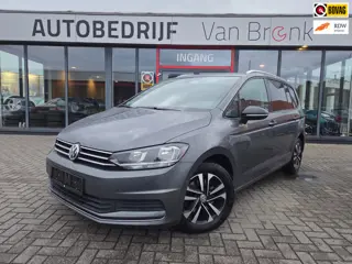 Volkswagen Touran 1.0 TSI IQ DRIVE 7P MOOIE AUTO