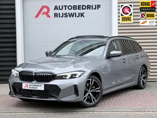 BMW 3-serie Touring 320e Pano/Camera/Trekhaak